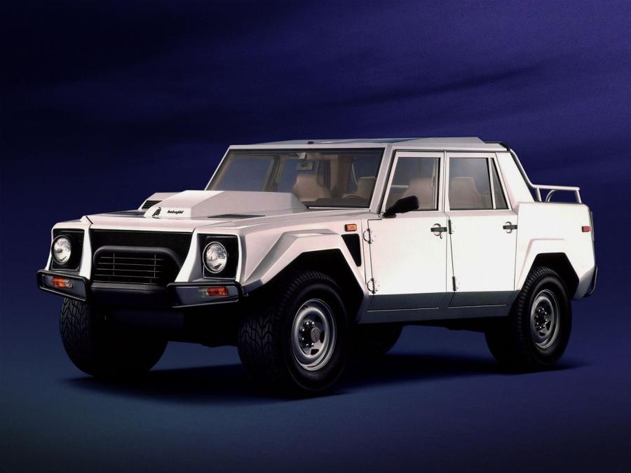  Lamborghini LM002 1986 года  (фото 12 из 35)